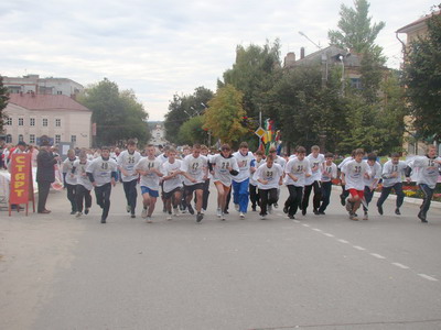 08:56 Более тысячи шумерлинцев стали участниками Всероссийского дня бега «Кросс нации – 2009»